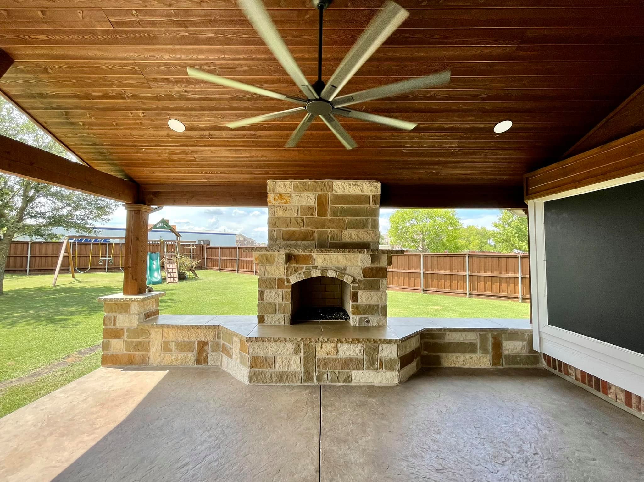Texas Select Fencing - outdoor-fireplaces