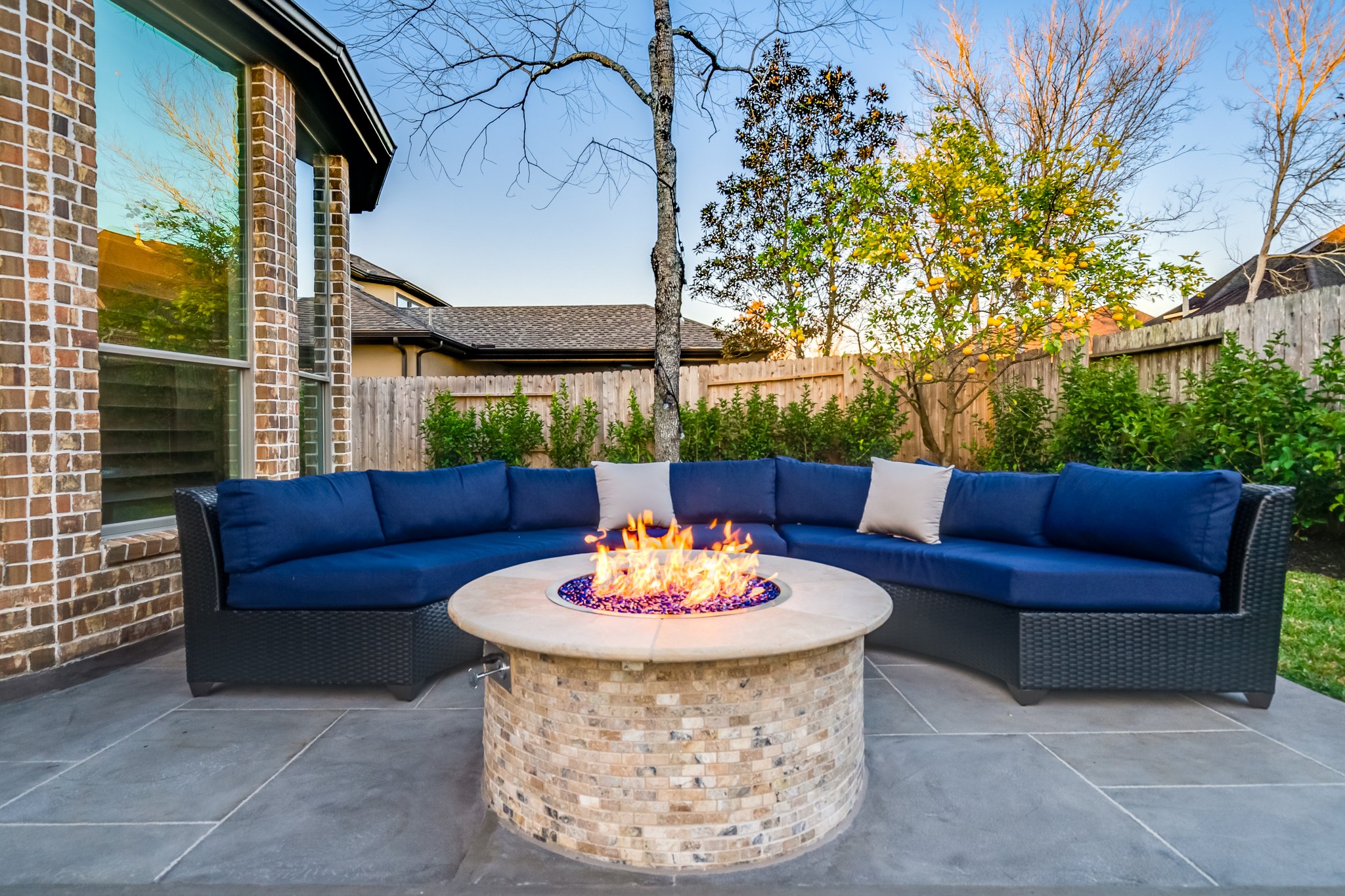 Texas Select Fencing - outdoor-fireplaces