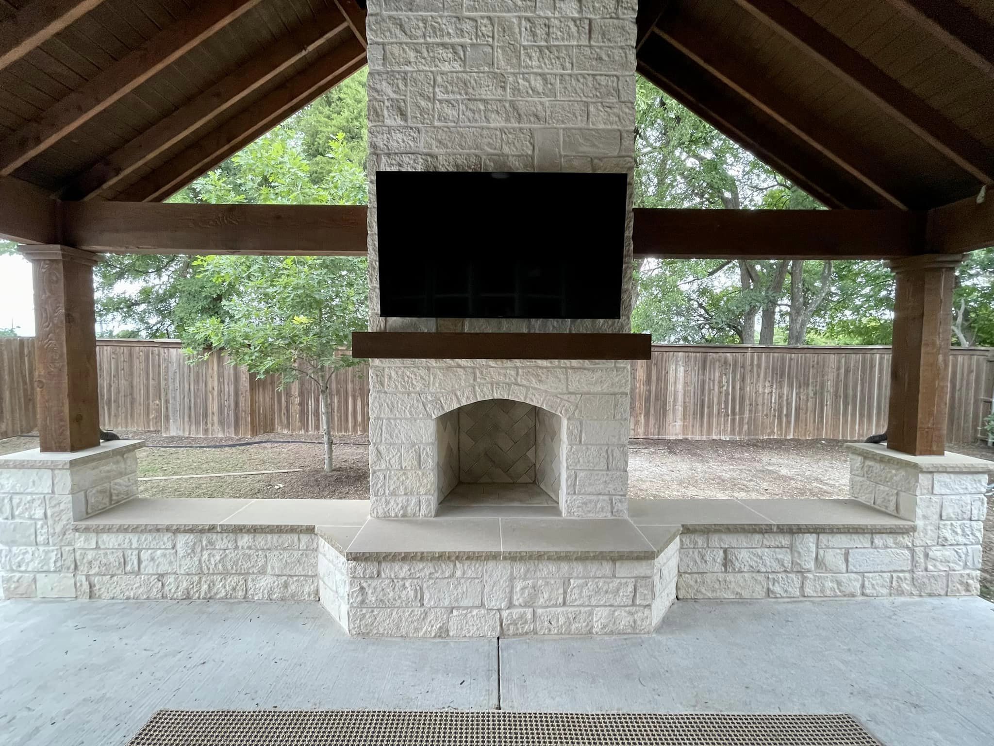 Texas Select Fencing - outdoor-fireplaces