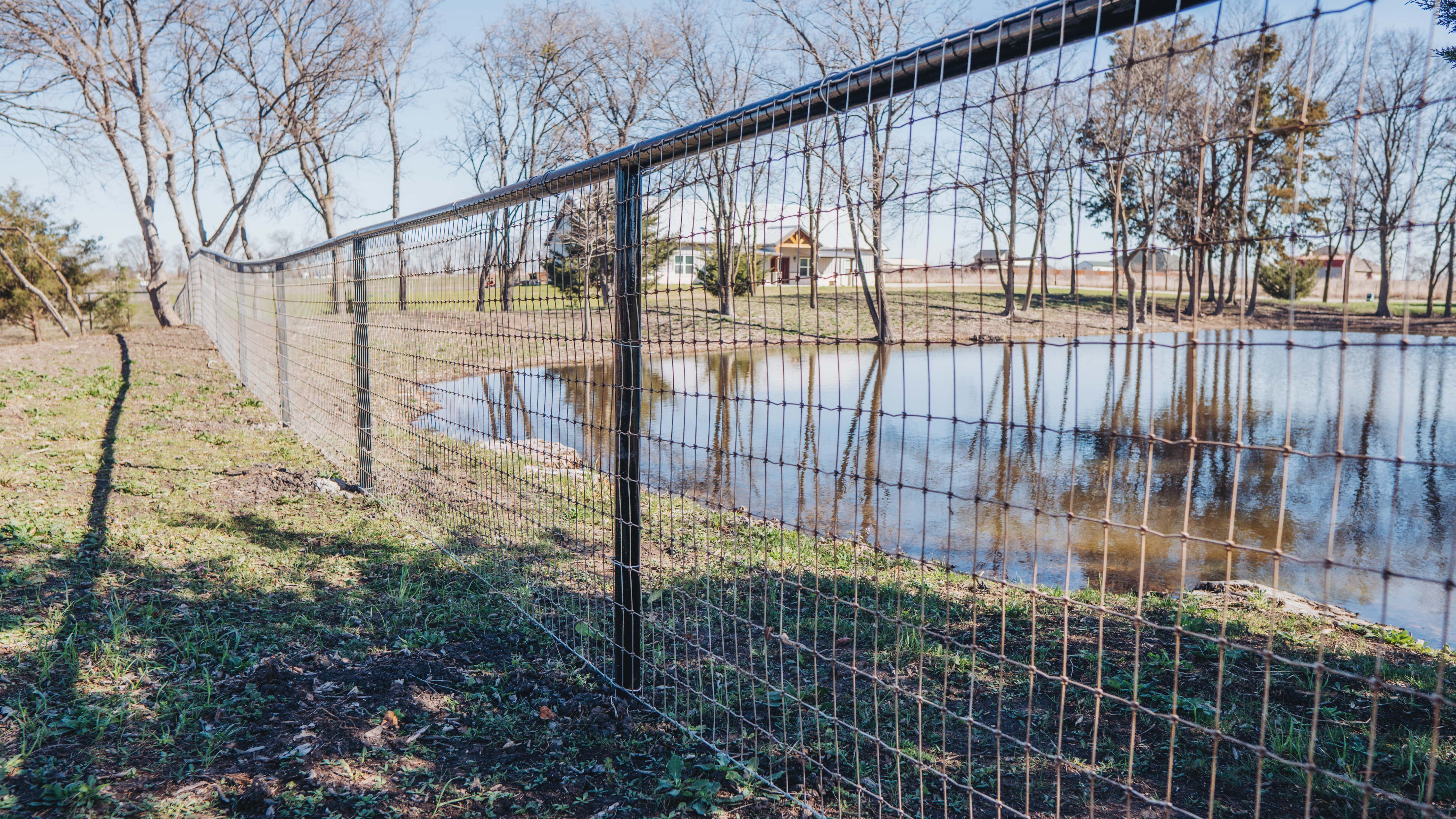 Pipe Fence Installation In Farmersville, Texas