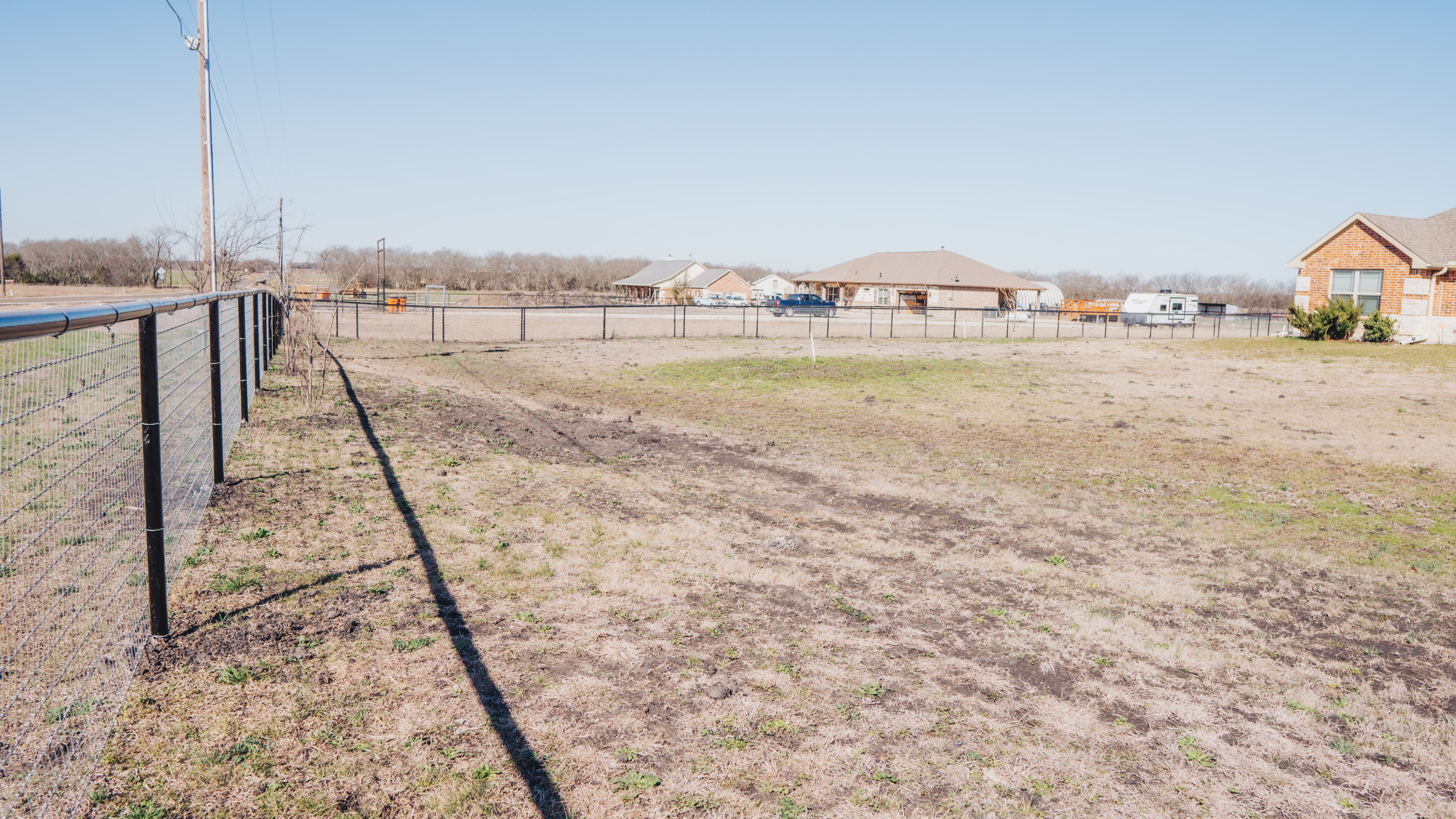Pipe Fence Installation In Farmersville, Texas