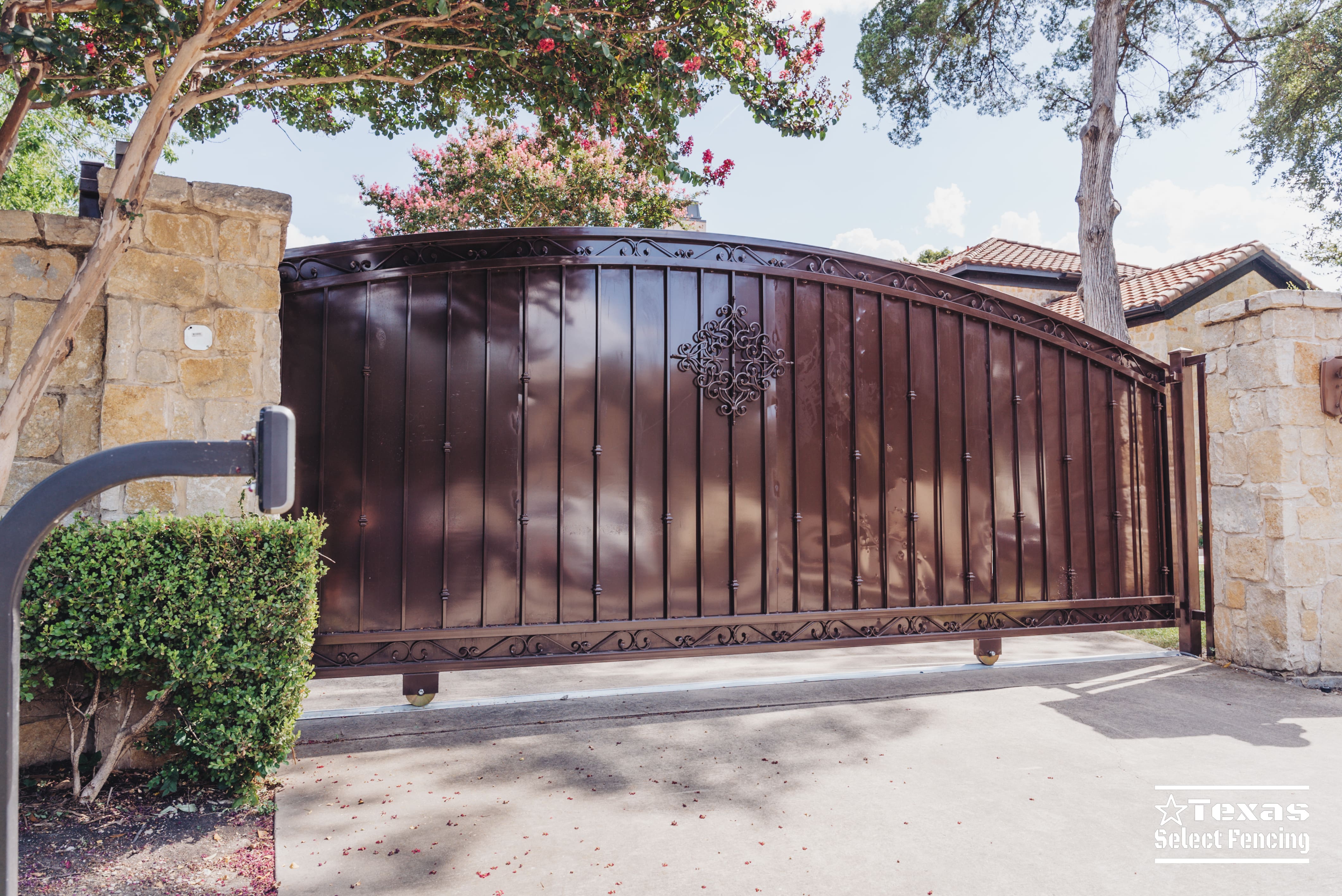 Custom Sliding Gate Installation in Preston Hollow