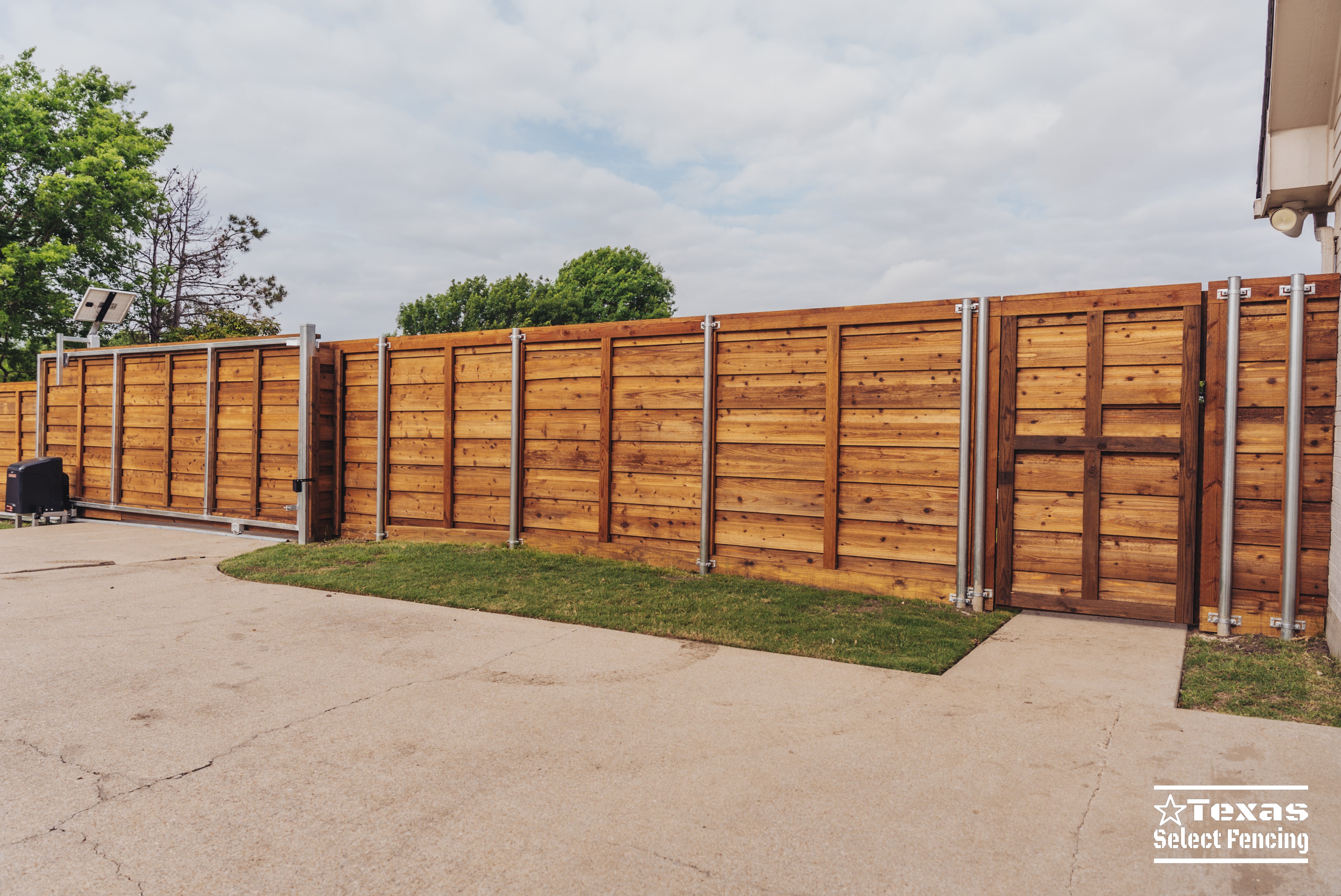 Horizontal Cedar Fence with Sliding Gate Installation in Prosper