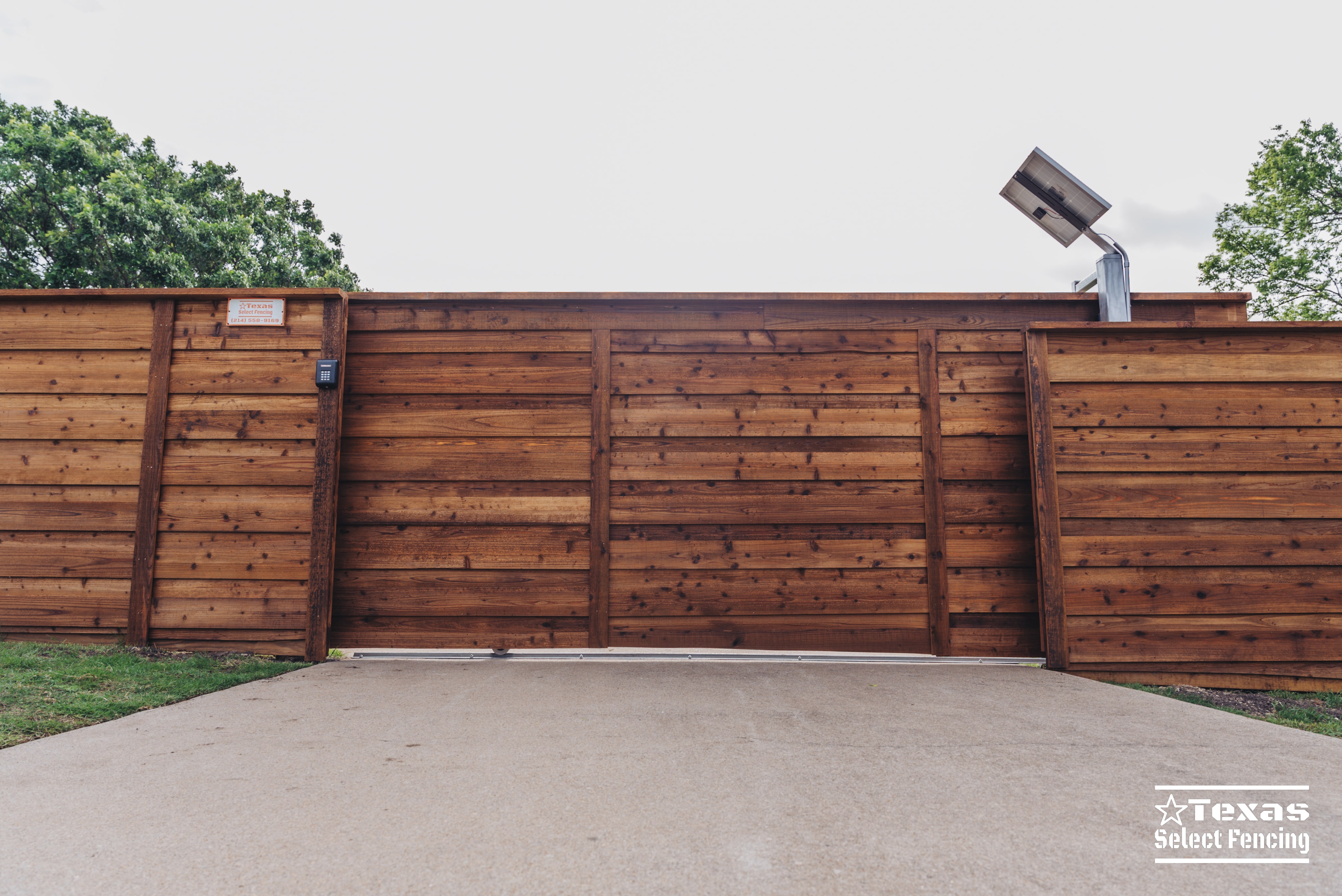 Horizontal Cedar Fence with Sliding Gate Installation in Prosper