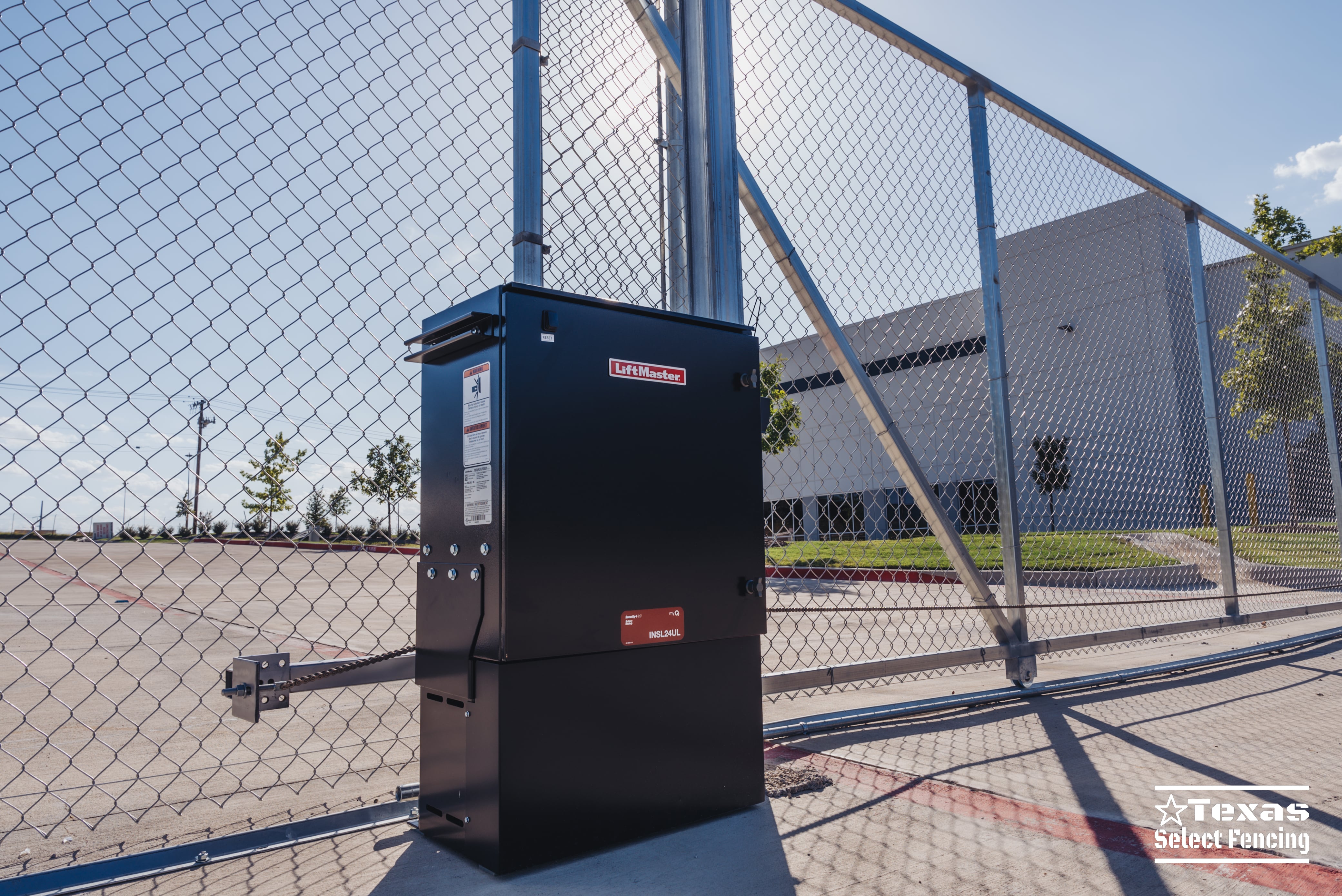 Security Chain Link Gate Installation in Mesquite, Texas