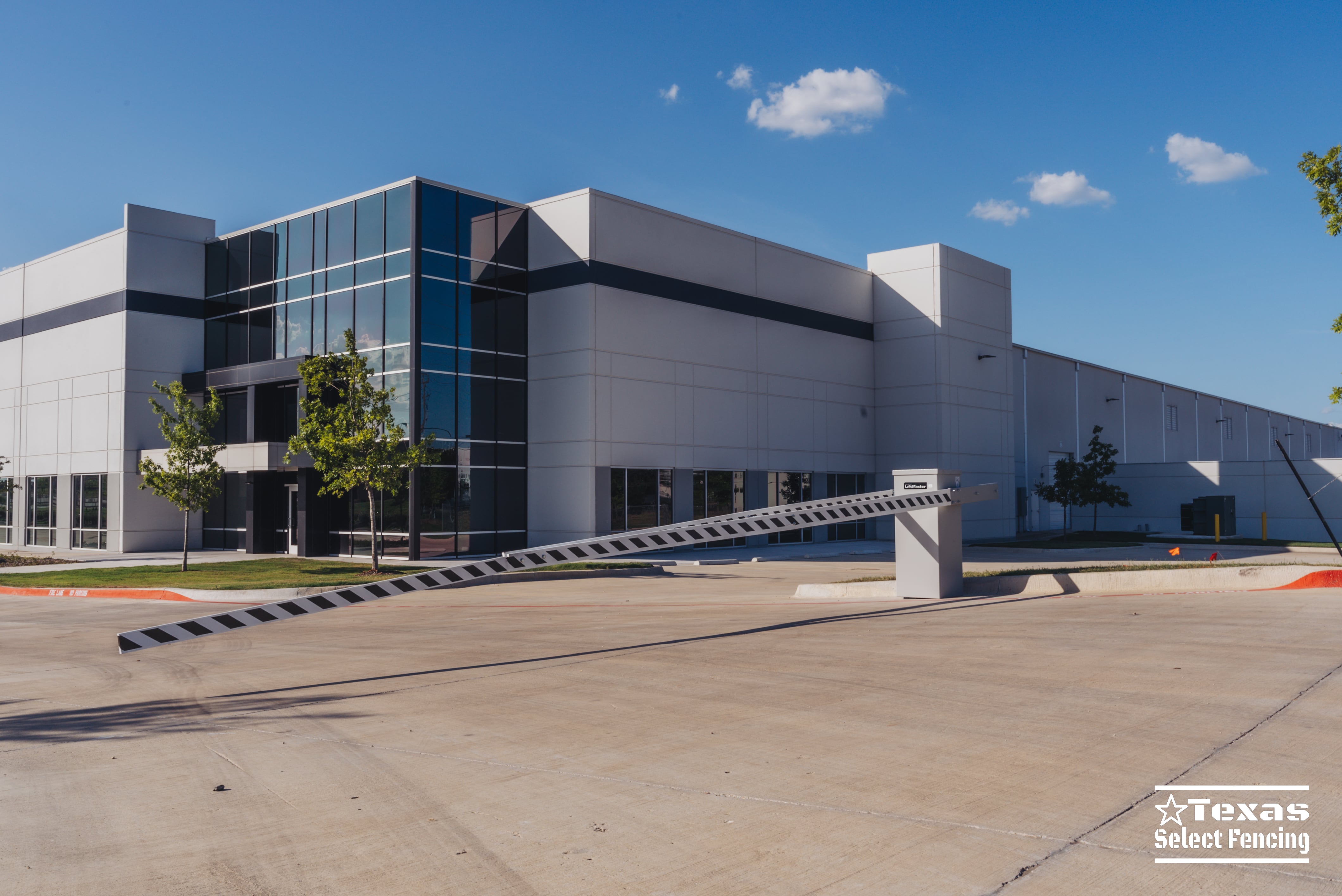 Security Chain Link Gate Installation in Mesquite, Texas