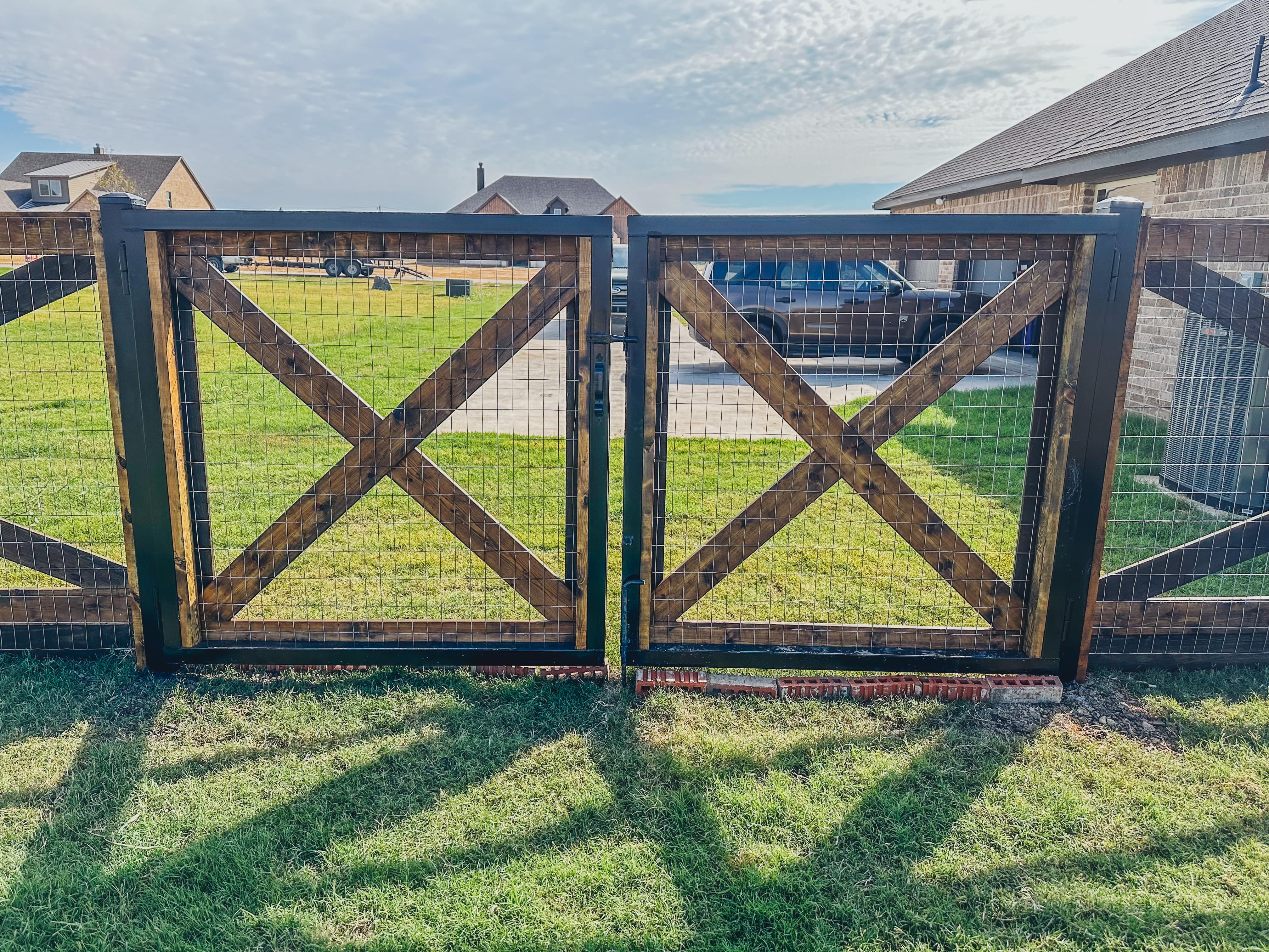 Ranch Fence Installation in Sanger, Texas