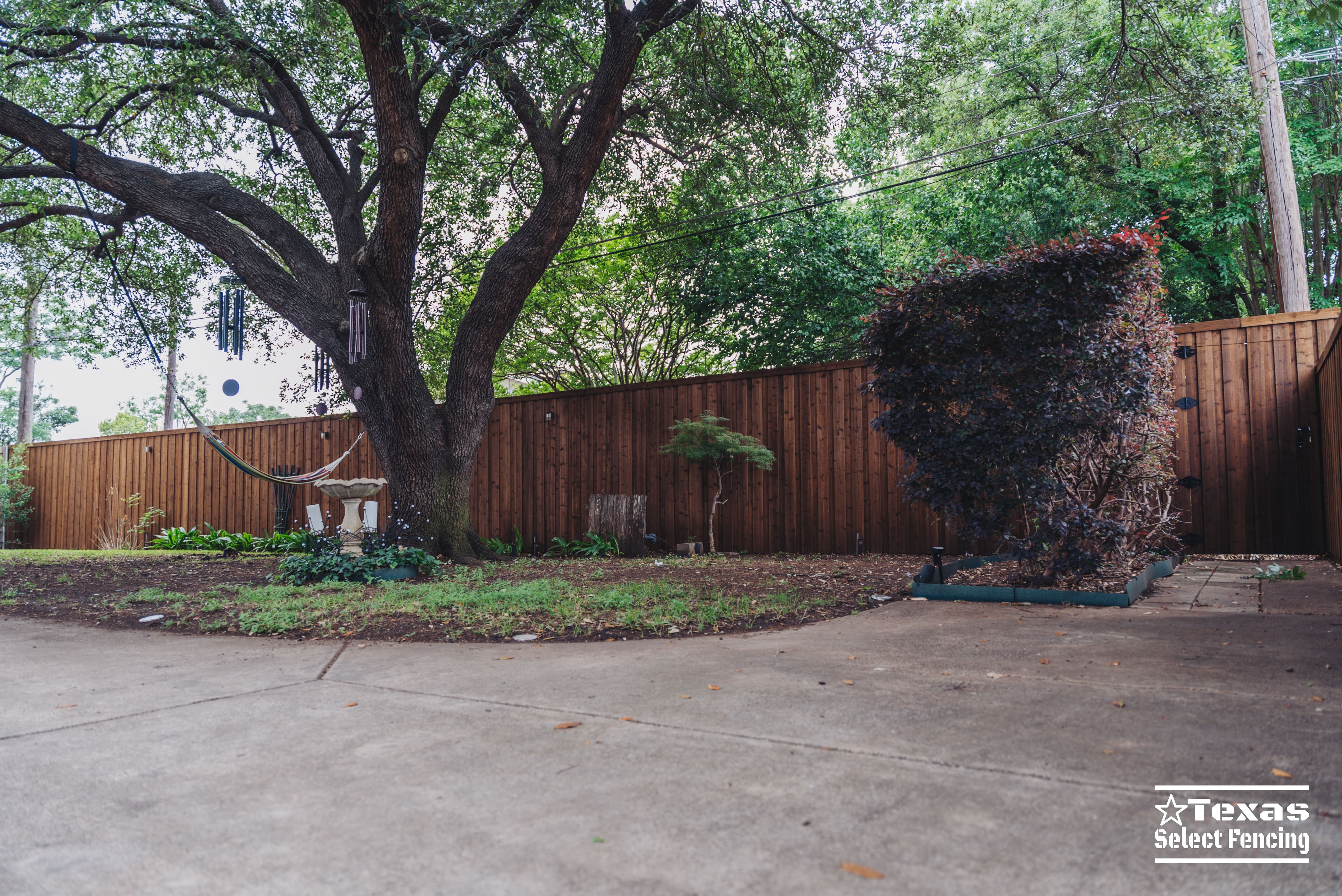 Fence and Automatic Gate Installation in Lake Highlands