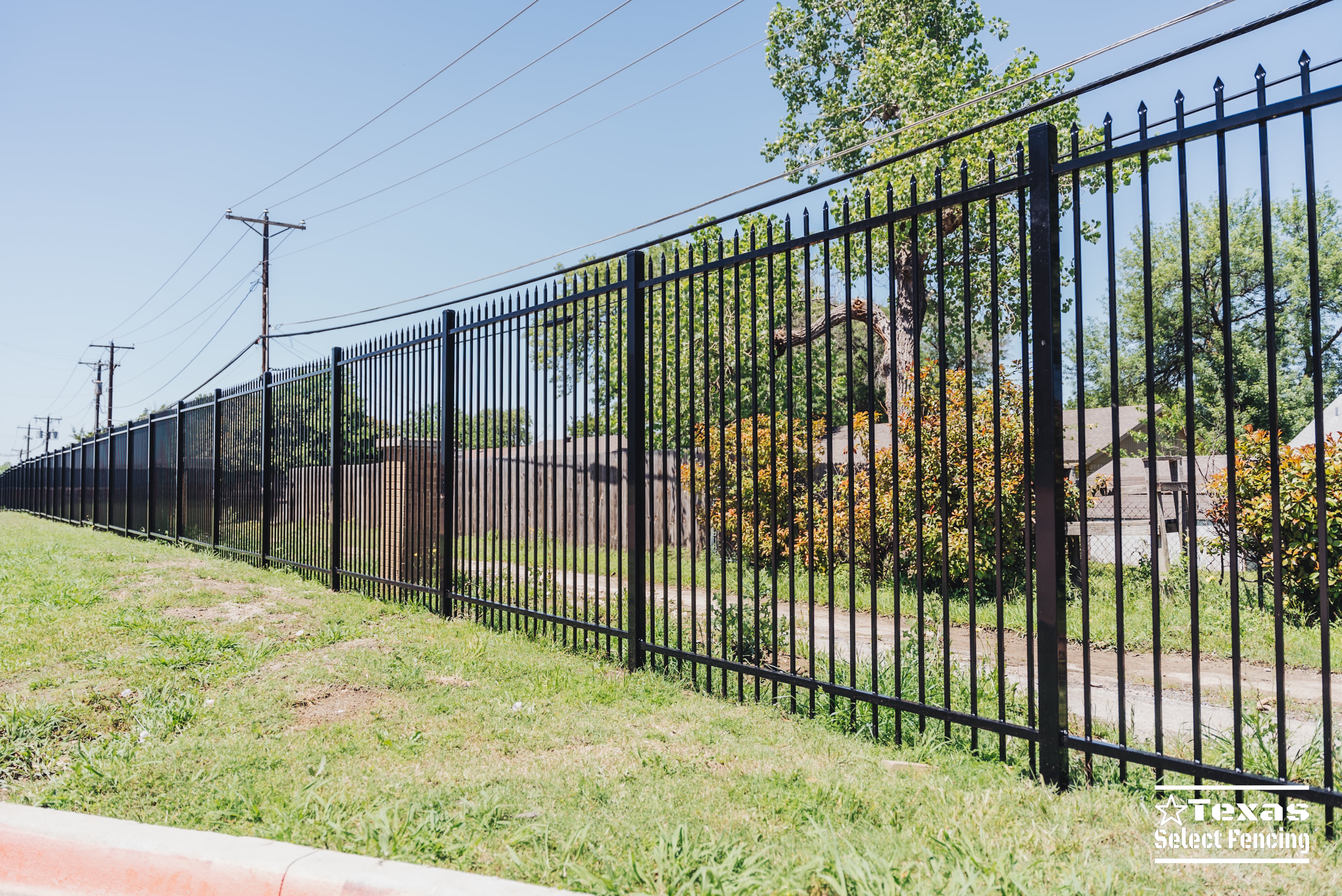 Commercial Steel Fence Installation in Mesquite, Texas