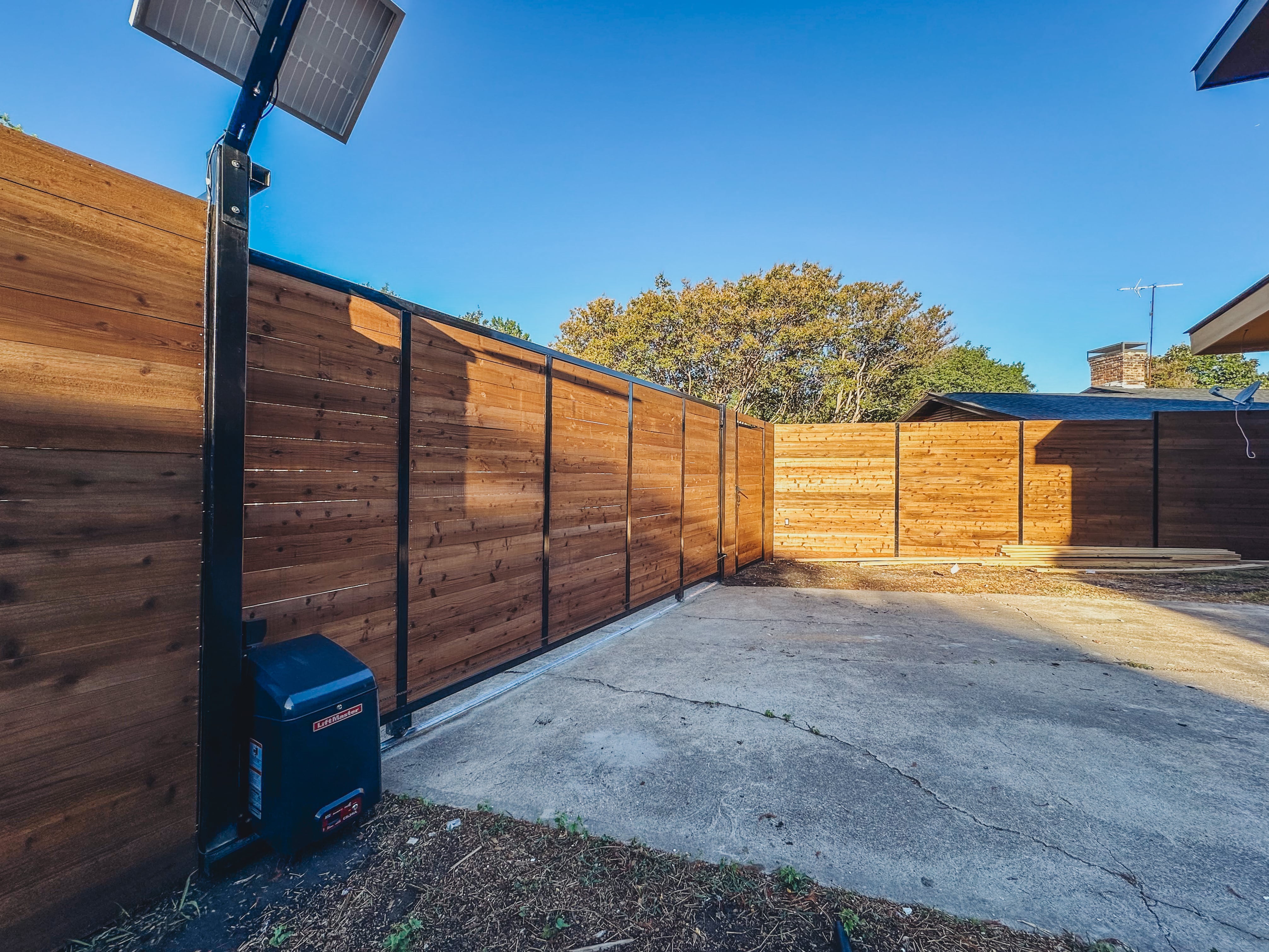 8' Horizontal SBS Cedar Fence Installation in Richardson, Texas