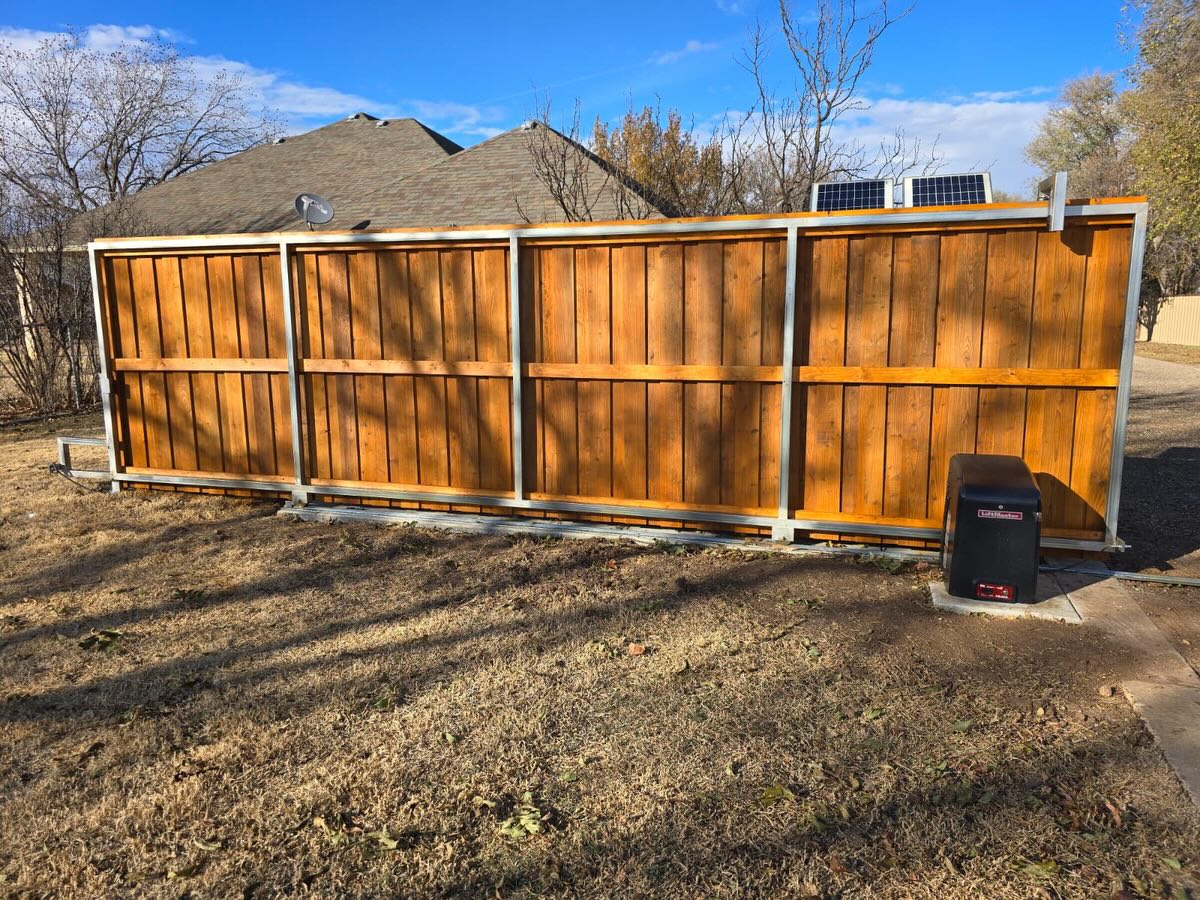 6' Cedar Fence Installation in Amarillo